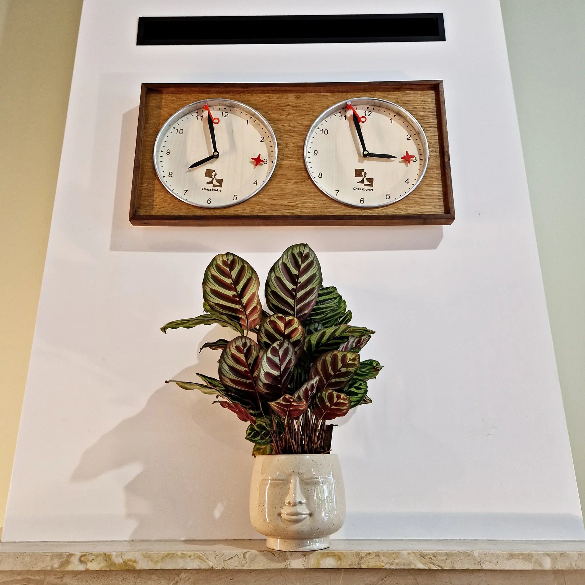 Bigest Chess Clock for hanging on the wall, handmade