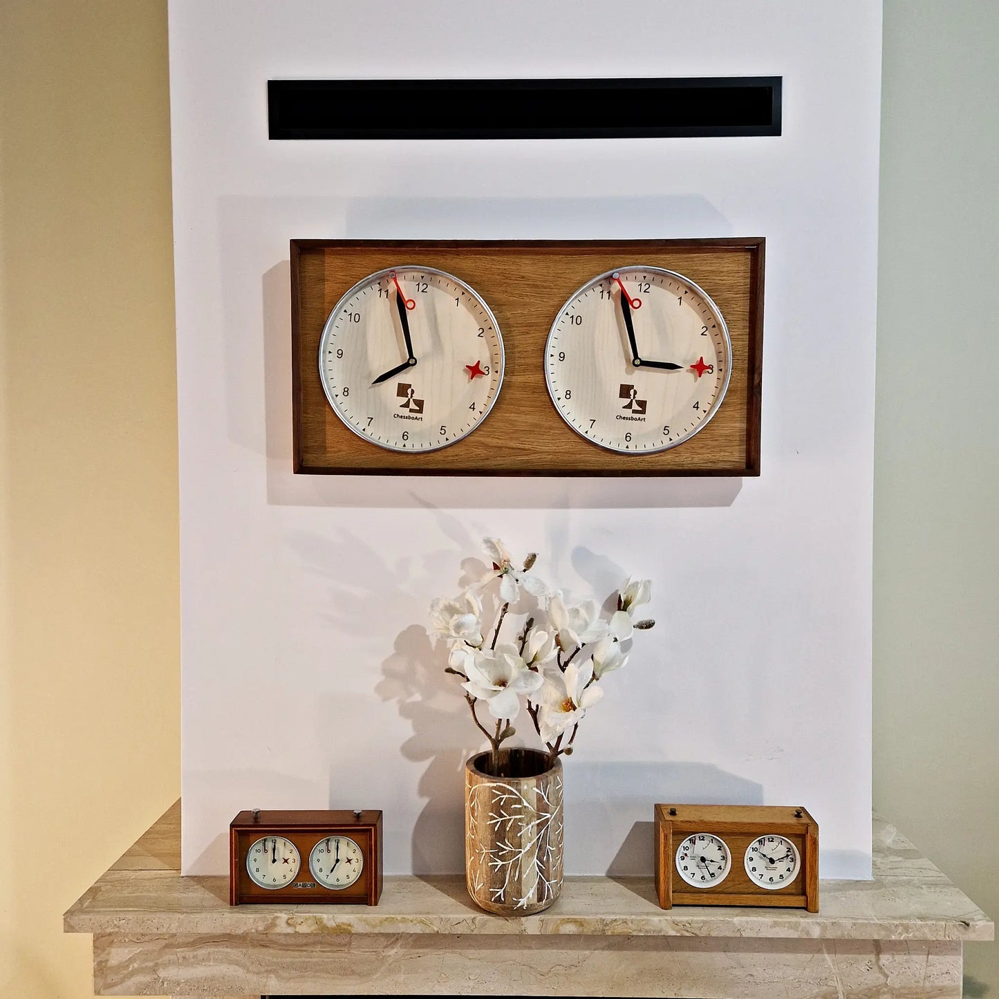 Bigest Chess Clock for hanging on the wall.