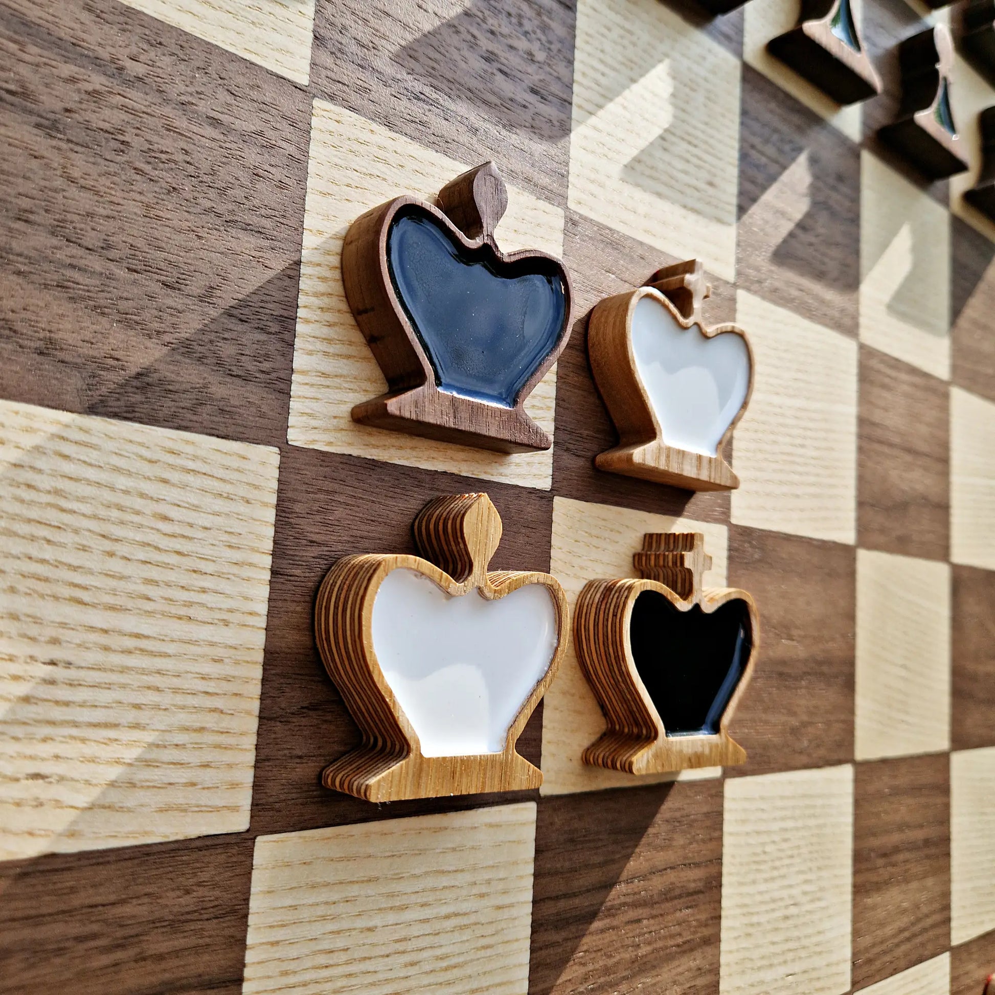 4 different Chess Kings for hanging with magnets