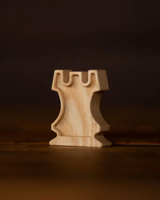 Light Chess Rook with magnets for hanging