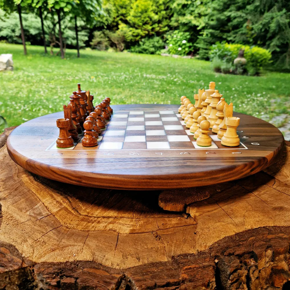 The only round chessboard, made of walnut and white resin, diameter size: 48 cm