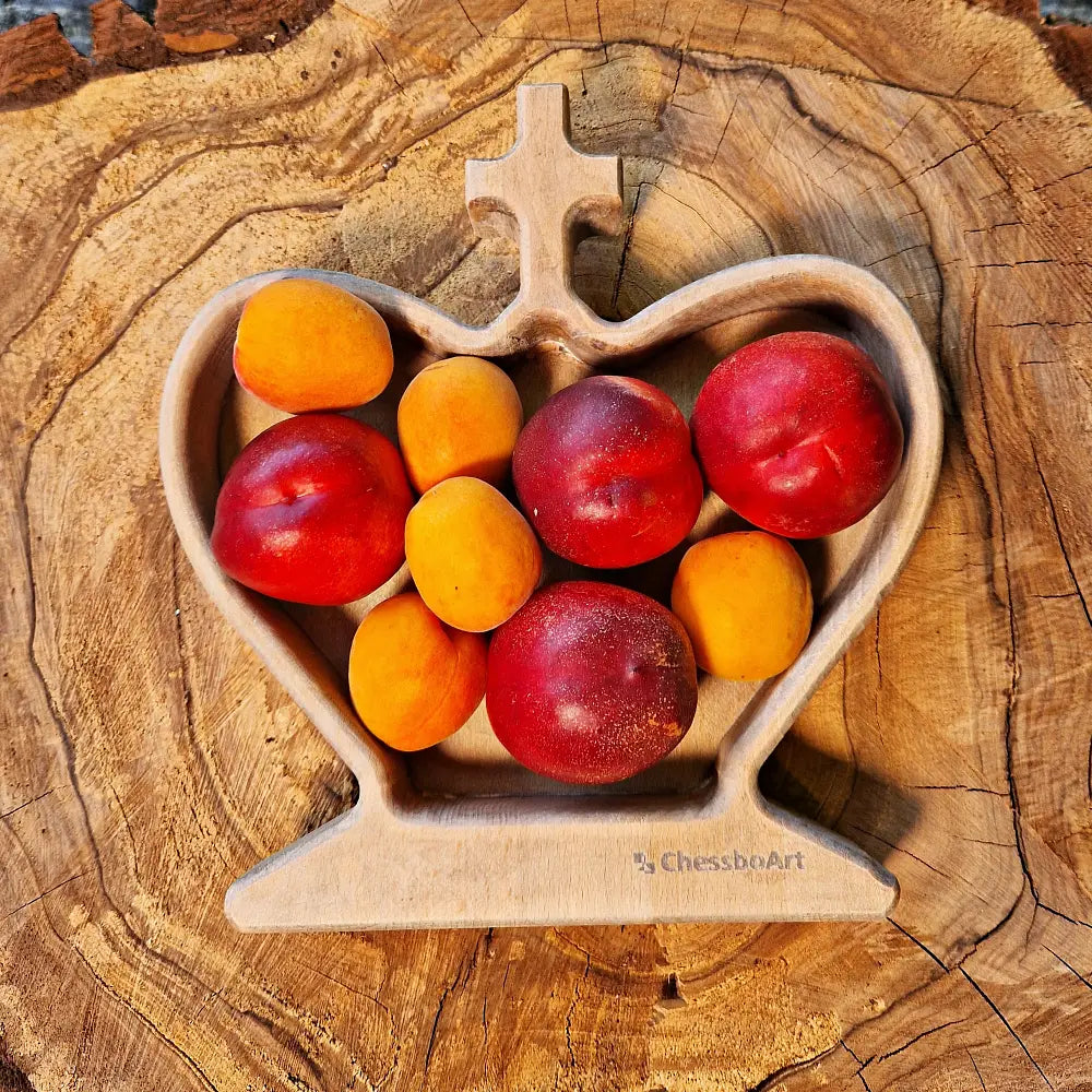 Chess King Tray Beech wood with friuts