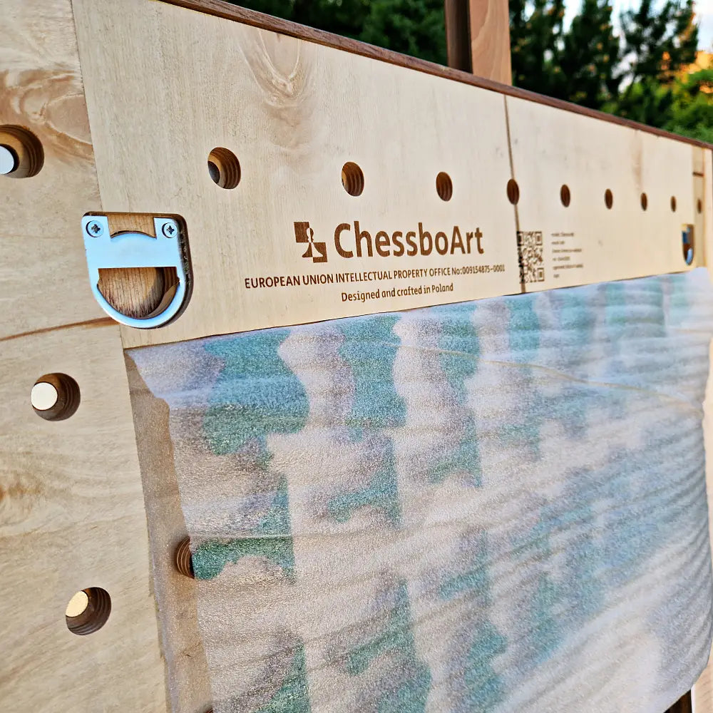 How to hang ChessboRN chess set on wall