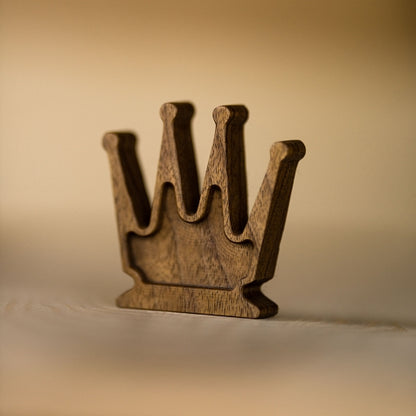 Dark Chess Queen with magnets for hanging