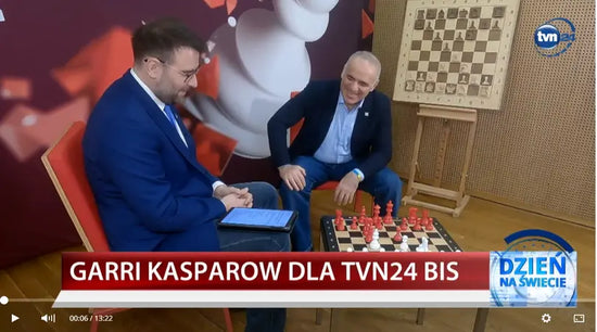 Gary Kasparow in TV show with Art Chess