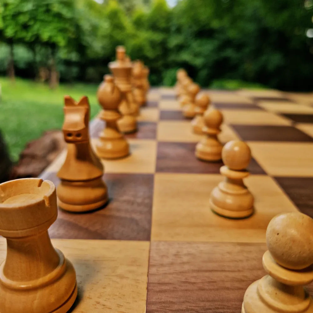 Bigest Wooden Chessboard XXL size and chess pieces