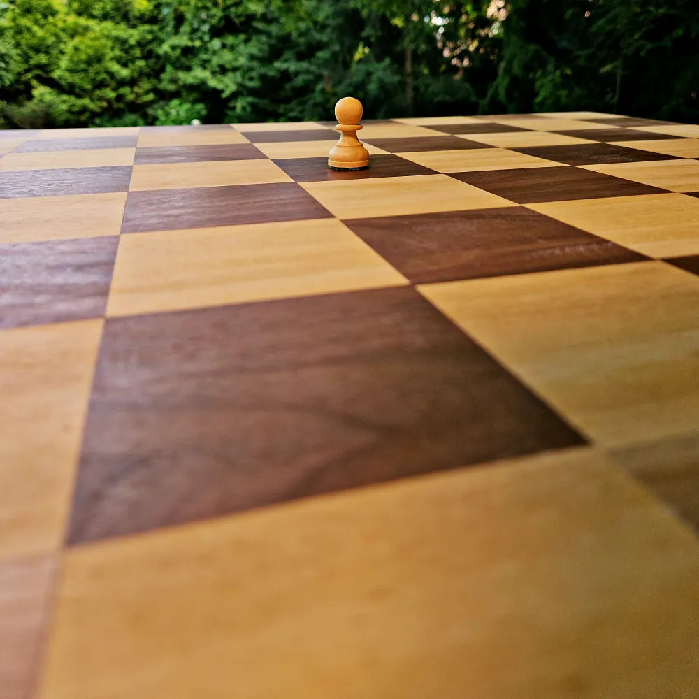 Bigest Wooden Chessboard XXL size and white small pawn